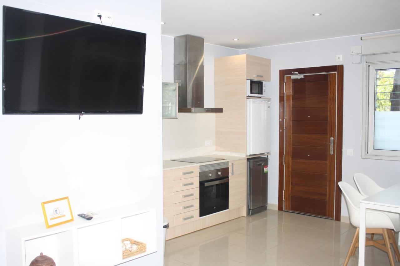 Alguera Hola Apartments Барселона Экстерьер фото