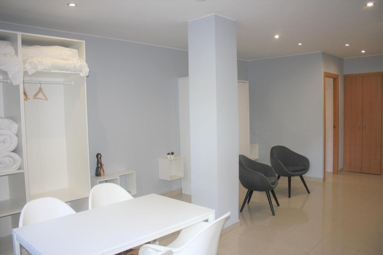 Alguera Hola Apartments Барселона Экстерьер фото