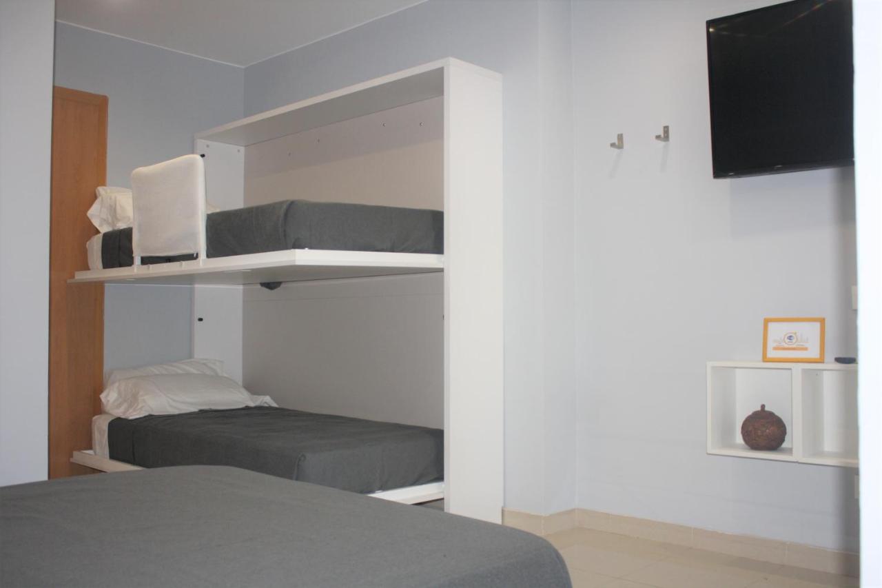Alguera Hola Apartments Барселона Экстерьер фото