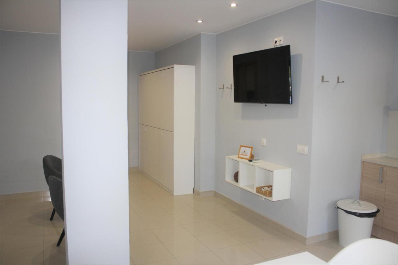 Alguera Hola Apartments Барселона Экстерьер фото