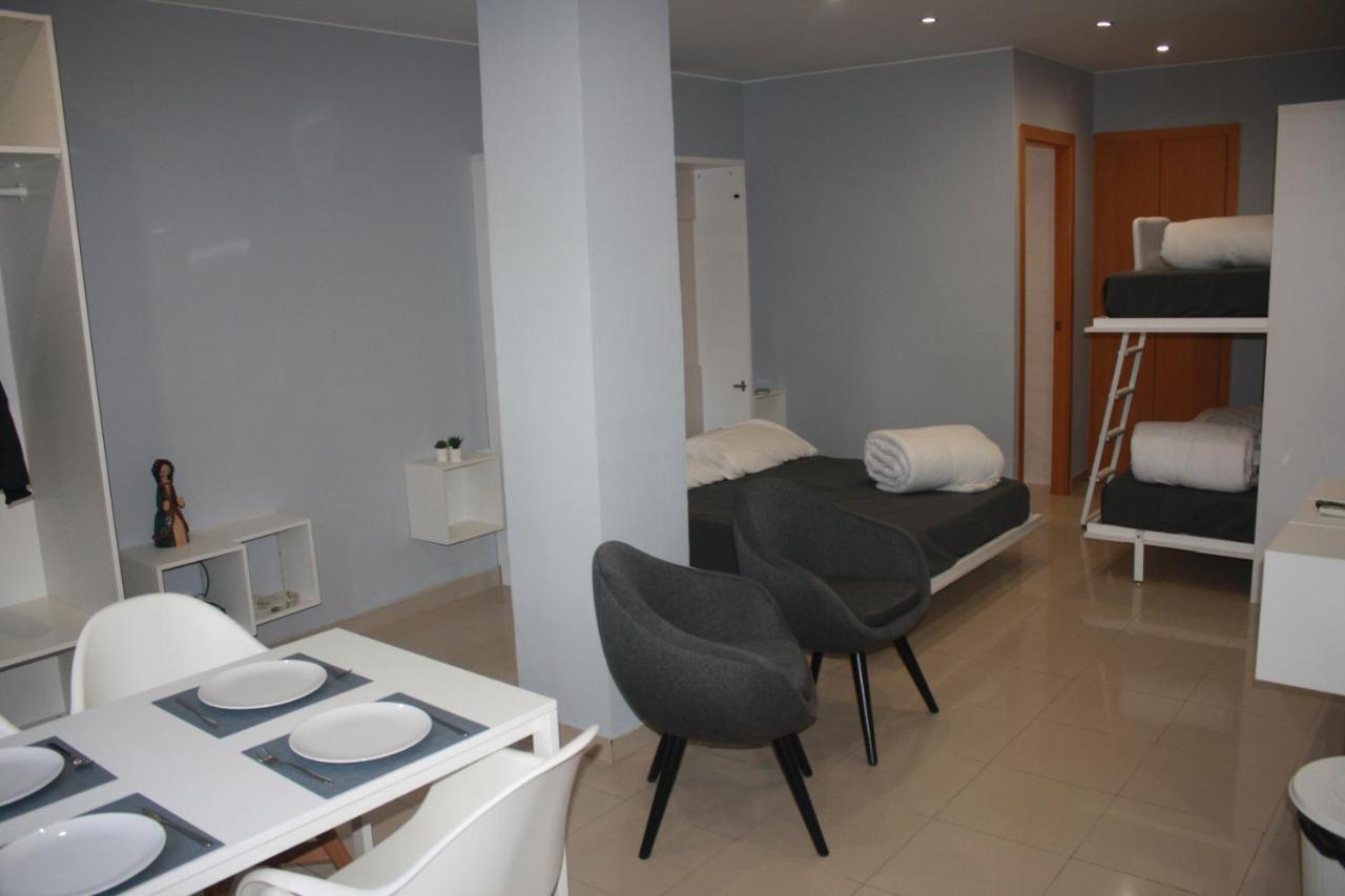Alguera Hola Apartments Барселона Экстерьер фото